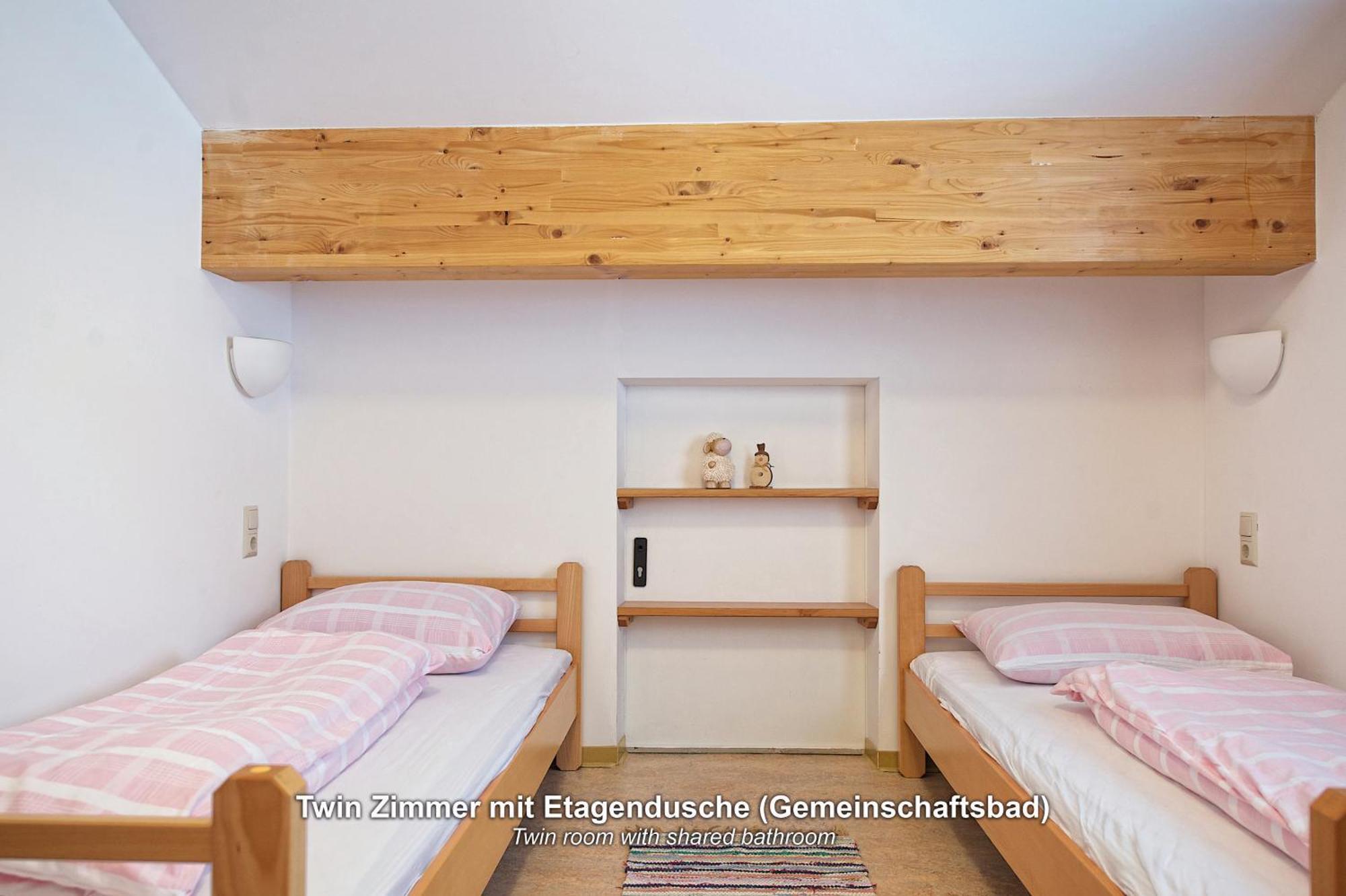 Ski In-Ski Out - Gaestehaeuser Saalbach-Hinterglemm - Wallegghof Christianhof Εξωτερικό φωτογραφία