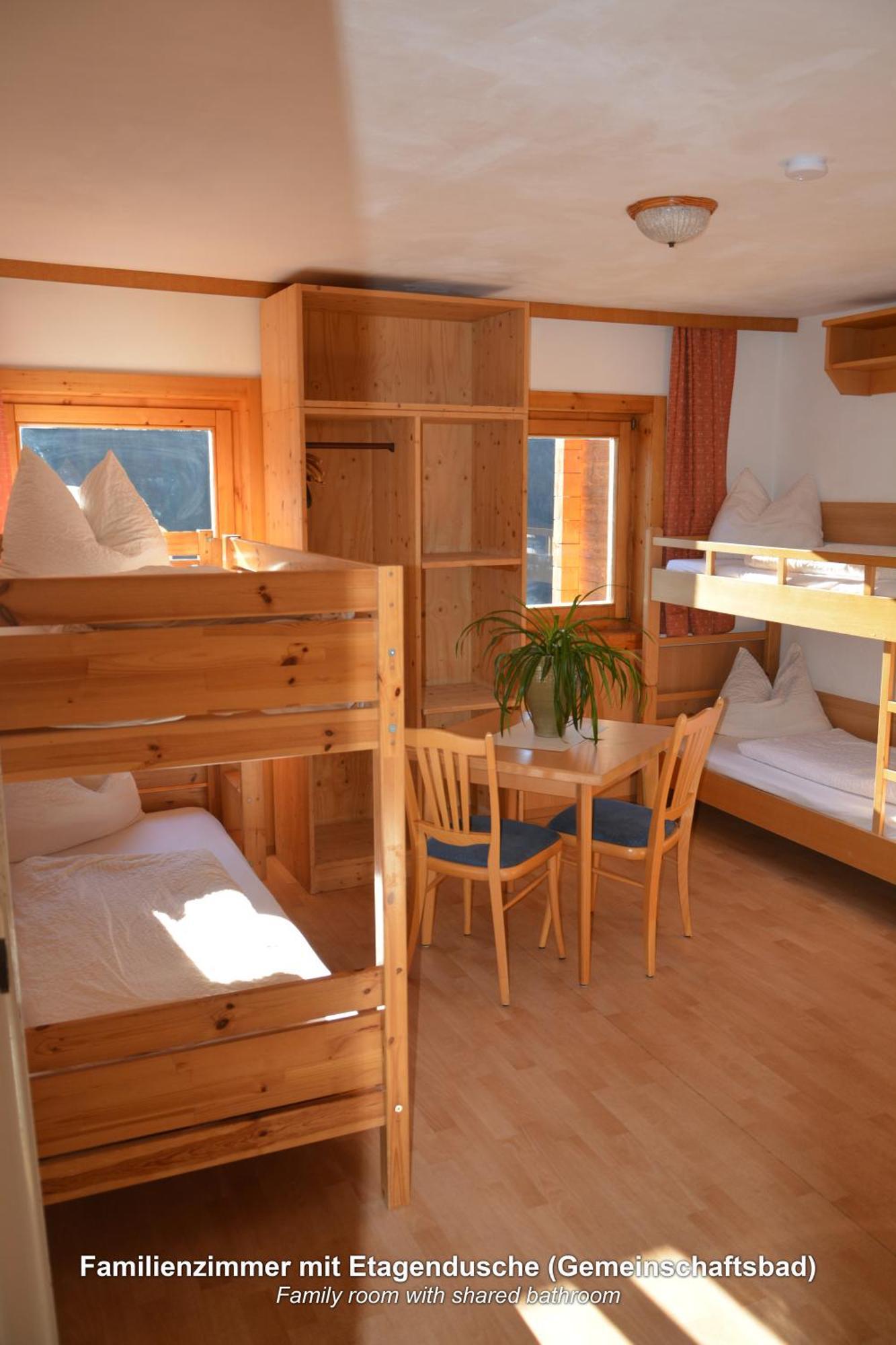 Ski In-Ski Out - Gaestehaeuser Saalbach-Hinterglemm - Wallegghof Christianhof Εξωτερικό φωτογραφία