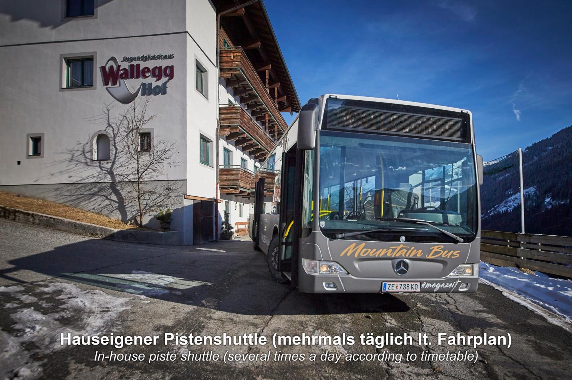 Ski In-Ski Out - Gaestehaeuser Saalbach-Hinterglemm - Wallegghof Christianhof Εξωτερικό φωτογραφία